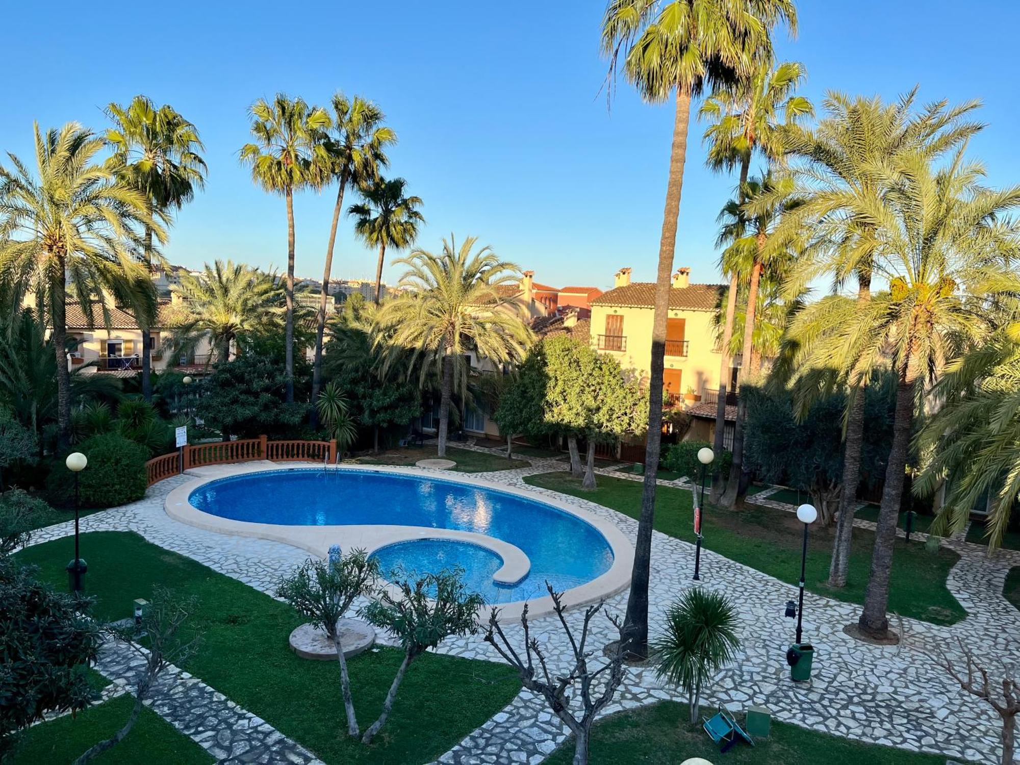 Holiday home Adosado En Con Gran Jardin Denia