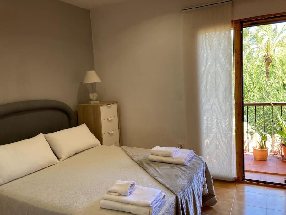 Casa vacanze Adosado En Con Gran Jardin *
